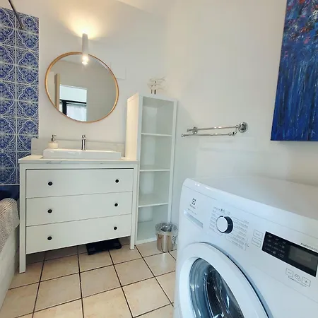 Maison De Au Calme Avec Jardin Et Parking Λα Ροσέλ