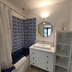 Maison De Au Calme Avec Jardin Et Parking La Rochelle (Charente-Maritime)