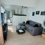Maison De Au Calme Avec Jardin Et Parking Apartment