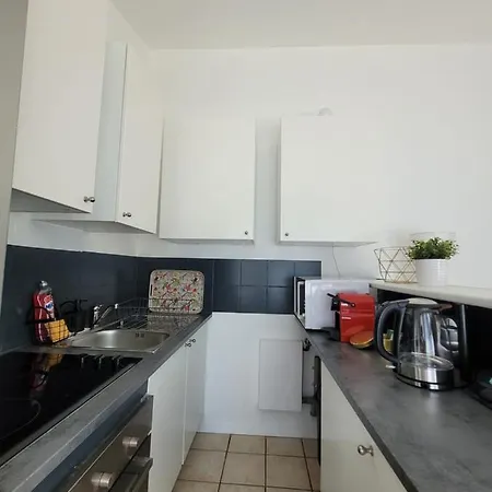 Maison De Au Calme Avec Jardin Et Parking Lägenhet *